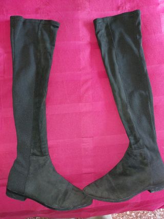 Bota plana calcetin de segunda mano por 30 EUR en Zaragoza en WALLAPOP