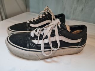 Zapatillas Vans Original plataforma de segunda mano por 20 EUR en Valencia  en WALLAPOP