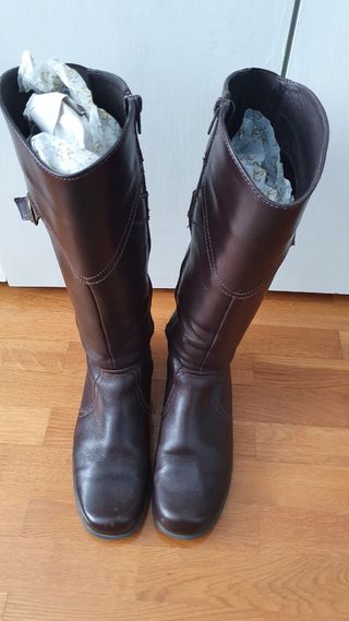 Botas de segunda mano en Huarte en WALLAPOP