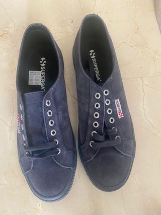 Zapatillas Superga talla44 azul de segunda mano por 50 EUR en Madrid en  WALLAPOP