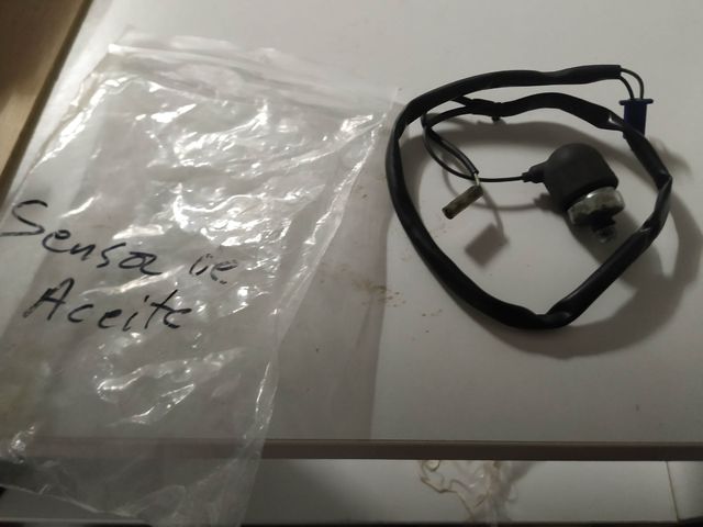 SENSOR DE ACEITE  varadero 1000