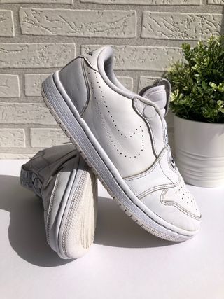 Bambas Nike Air Jordan 1 Ret Low talla 36.5 de segunda mano por 70 EUR en  Igualada en WALLAPOP