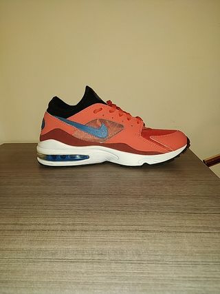 Nike air max 93 muy raras de segunda mano por 110 EUR en Oñati en WALLAPOP