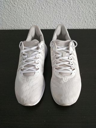 Nuevo Nike Air Zoom Vomero 14 Hombre | Compra Online a Precios Super Baratos