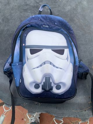 Mochila escolar samsonite de Star Wars de segunda mano por 10 EUR en  Castilleja de Guzmán en WALLAPOP