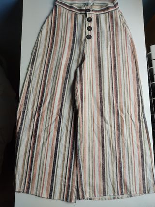 Pantalones a rayas Stradivarius de segunda mano por 10 EUR en Valladolid en  WALLAPOP