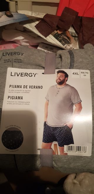 Pijama corto Lidl de segunda mano por 4 EUR en Esplugues de Llobregat en  WALLAPOP