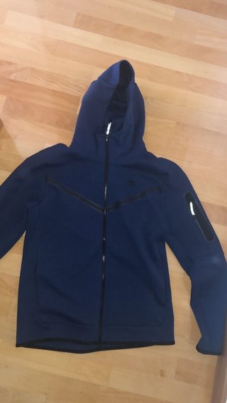 Nike tech fleece azul marino talla xs de segunda mano por 140 EUR en Madrid  en WALLAPOP