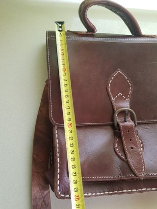 Cartera de cuero hecha a mano de segunda mano en WALLAPOP