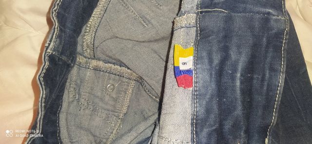 Pantalones vaqueros colombianos pitillo