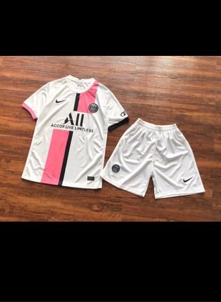 Chandal psg de segunda mano por 30 EUR en Barcelona en WALLAPOP