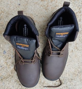 Botas de seguridad Garmaryga de segunda mano por 45 EUR en Nulles en  WALLAPOP