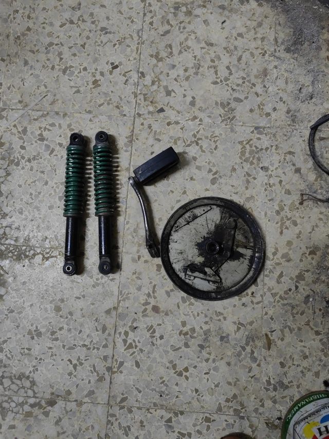 accesorios mobylette o cady.