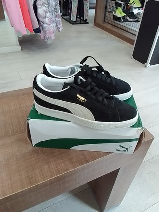 Zapatillas Puma Suede 37 de segunda mano por 40 EUR en Calahorra en WALLAPOP