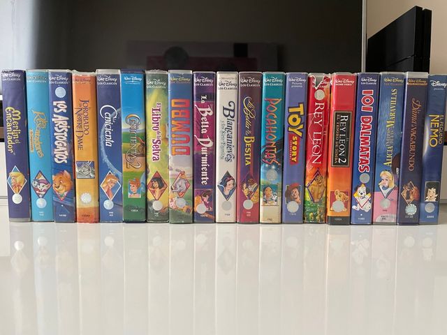 19 FILMES ORIGINAIS DA DISNEY VHS - como novos