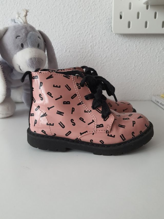 ZAPATOS NIÑA DE ZARA Talla 25