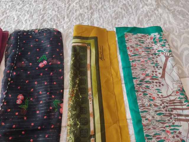 GANGA: Lote 5 bonitos FULARDS