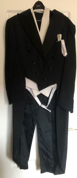 Chaqué hombre (M) \