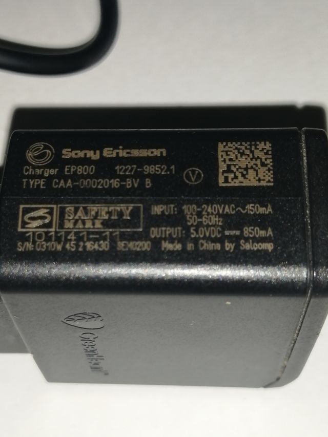 cargador Sony Ericsson