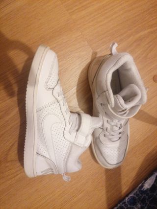 Negros charol de Zapatos para Mujer de Nike | FASHIOLA.es