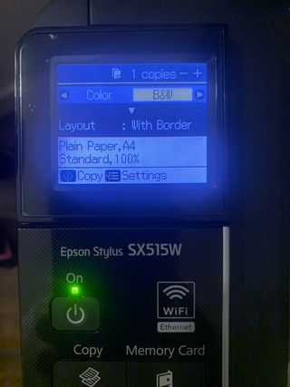 Impresora multifunción EPSON STYLUS SX515W WIFI de segunda mano por 35 EUR  en Barcelona en WALLAPOP