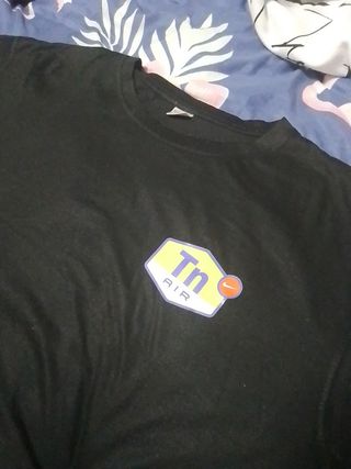 Camiseta Nike TN de segunda mano por 10 EUR en Alcalá de Henares en WALLAPOP