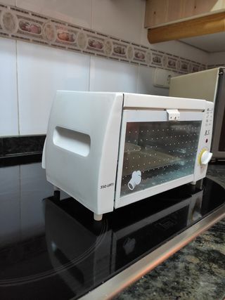 HORNO MICROONDAS LACOR 69330 65,00 € Segunda Mano Gijón E43507-0