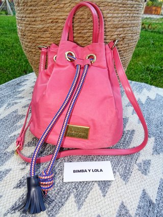 Bolso bimba y lola de segunda mano por 46 EUR en Pontevedra en WALLAPOP