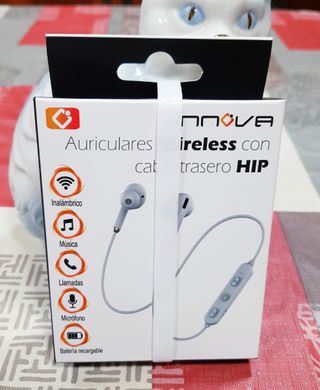 Auriculares Innova Bluetooth NUEVOS Wireless de segunda mano por 5 EUR en  Sant Cugat del Vallès en WALLAPOP