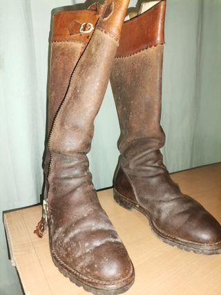 Botas de monteria de segunda mano por 100 EUR en Manzanares el Real en  WALLAPOP