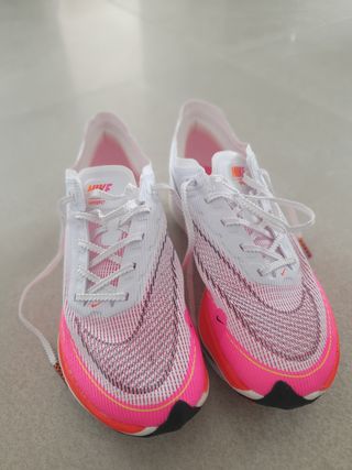 Zapatillas Nike W Zoomx Vaporfly Next% 2 Talla 38 de segunda mano por 170  EUR en Elche en WALLAPOP