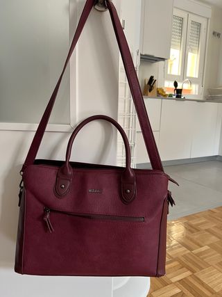 Bolso maletin misako para llevar portatil de segunda mano por 20 EUR en  Cartagena en WALLAPOP
