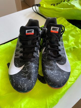 Zapatillas clavos nike velocidad de segunda mano por 50 EUR en  Castro-Urdiales en WALLAPOP