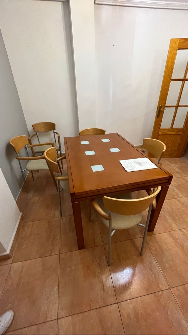 Mesa extensible de salón