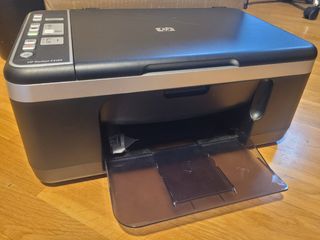 Impresora HP Deskjet F4180 de segunda mano por 15 EUR en Madrid en WALLAPOP