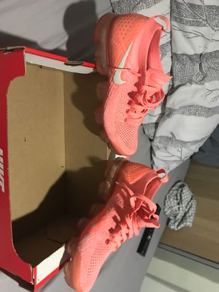 Bambas Nike vapor max 2.0 de segunda mano por 80 EUR en Barcelona en  WALLAPOP