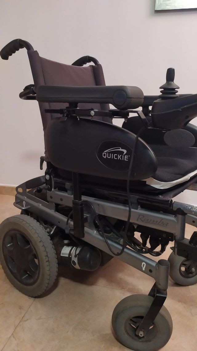 Silla de ruedas eléctrica