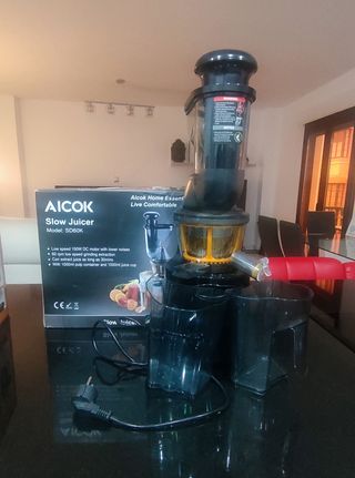 Licuadora Prensado en Frio Aicok Whole Mouth Juice de segunda mano por 65  EUR en Málaga en WALLAPOP