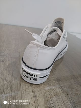 95€ | Comprar Converse Blancas piel plataforma 57, Envío Gratis | nike air  yeezy 2 blue white black women shoes