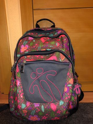 Mochila totto de segunda mano por 20 EUR en Parla en WALLAPOP