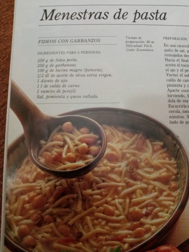 LOTE LIBROS DE COCINA Y REGALO