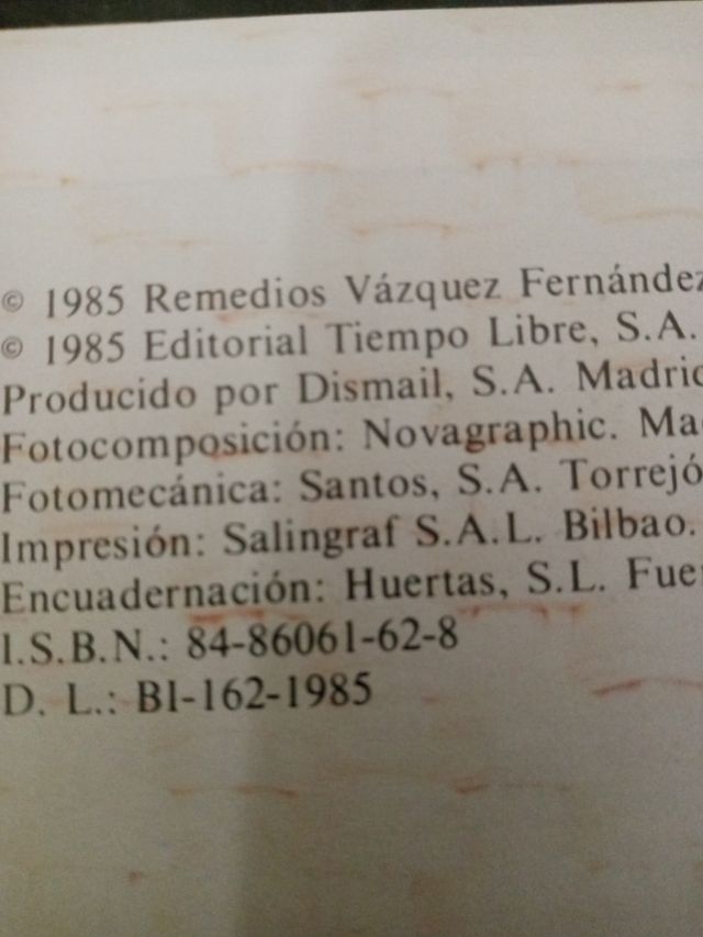 LOTE LIBROS DE COCINA Y REGALO