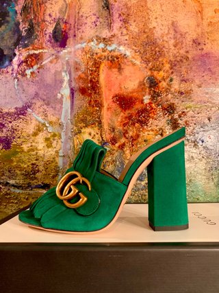 Gucci Green Suede GG Marmont Fringed de segunda mano por 400 EUR en Madrid  en WALLAPOP