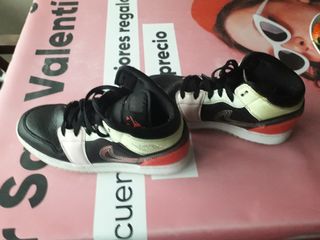 Zapatillas deportivas Jordan 38 de segunda mano por 20 EUR en Donostia-San  Sebastián en WALLAPOP