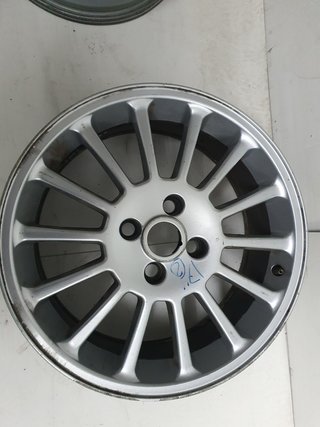 UNA llanta Ford Mondeo RS 200 17" 4x108