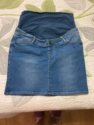 Falda premamá Kiabi de segunda mano por 5 EUR en Carranque en WALLAPOP