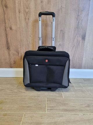 MALETIN ORDENADOR RUEDAS de segunda mano por 23 EUR en Sevilla en WALLAPOP