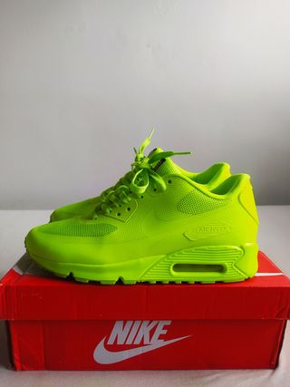 Nike Air Max 90 42 de segunda mano por 40 EUR en Barcelona en WALLAPOP