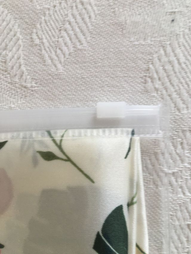 Pañuelo de flores. Nuevo