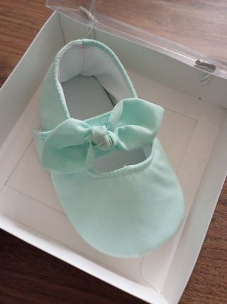 Zapatos para bebe talla 19 de segunda mano en Rubí en WALLAPOP
